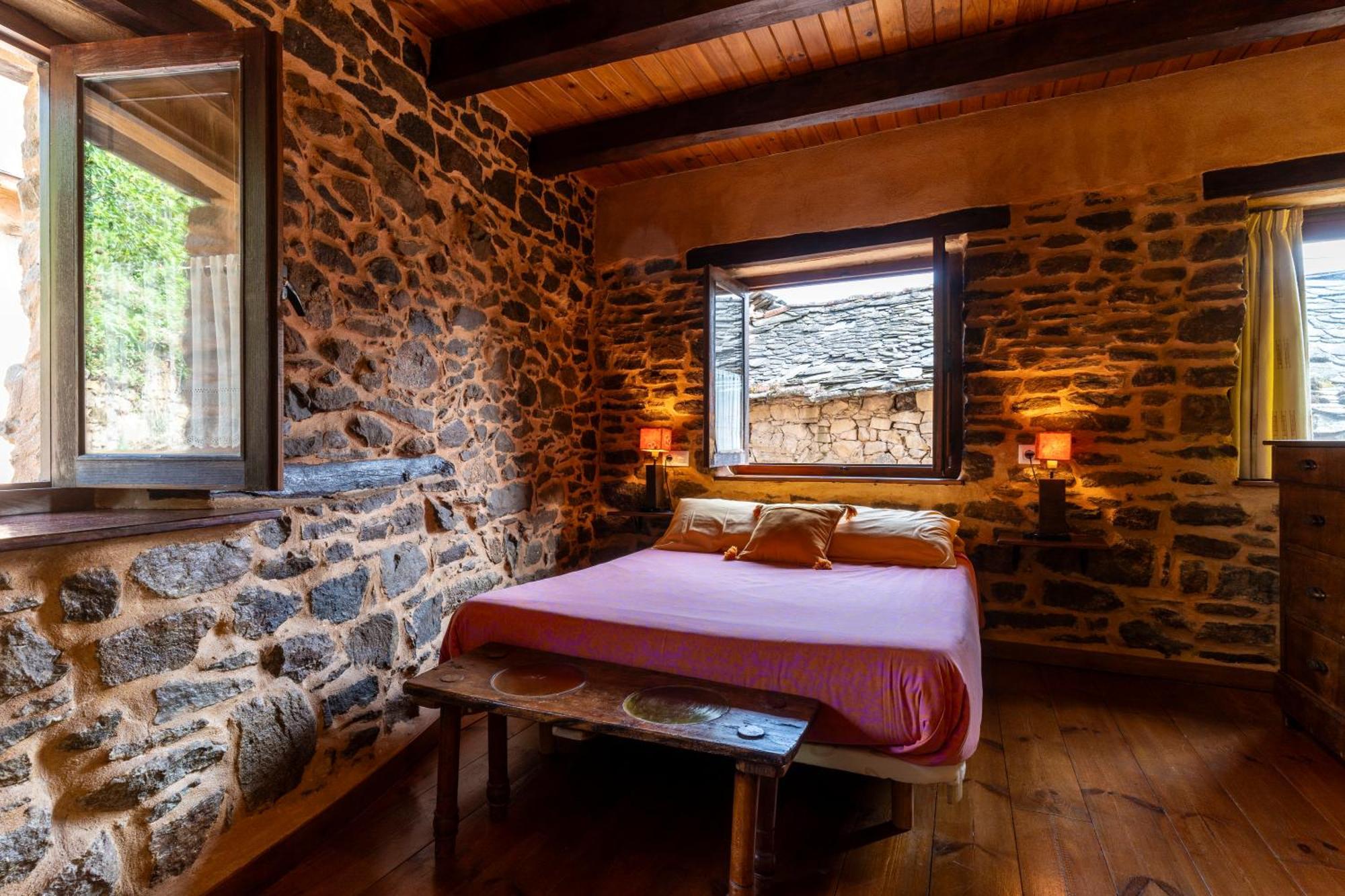 Casa De Turismo Rural Sardom3 Bembibre  Zewnętrze zdjęcie