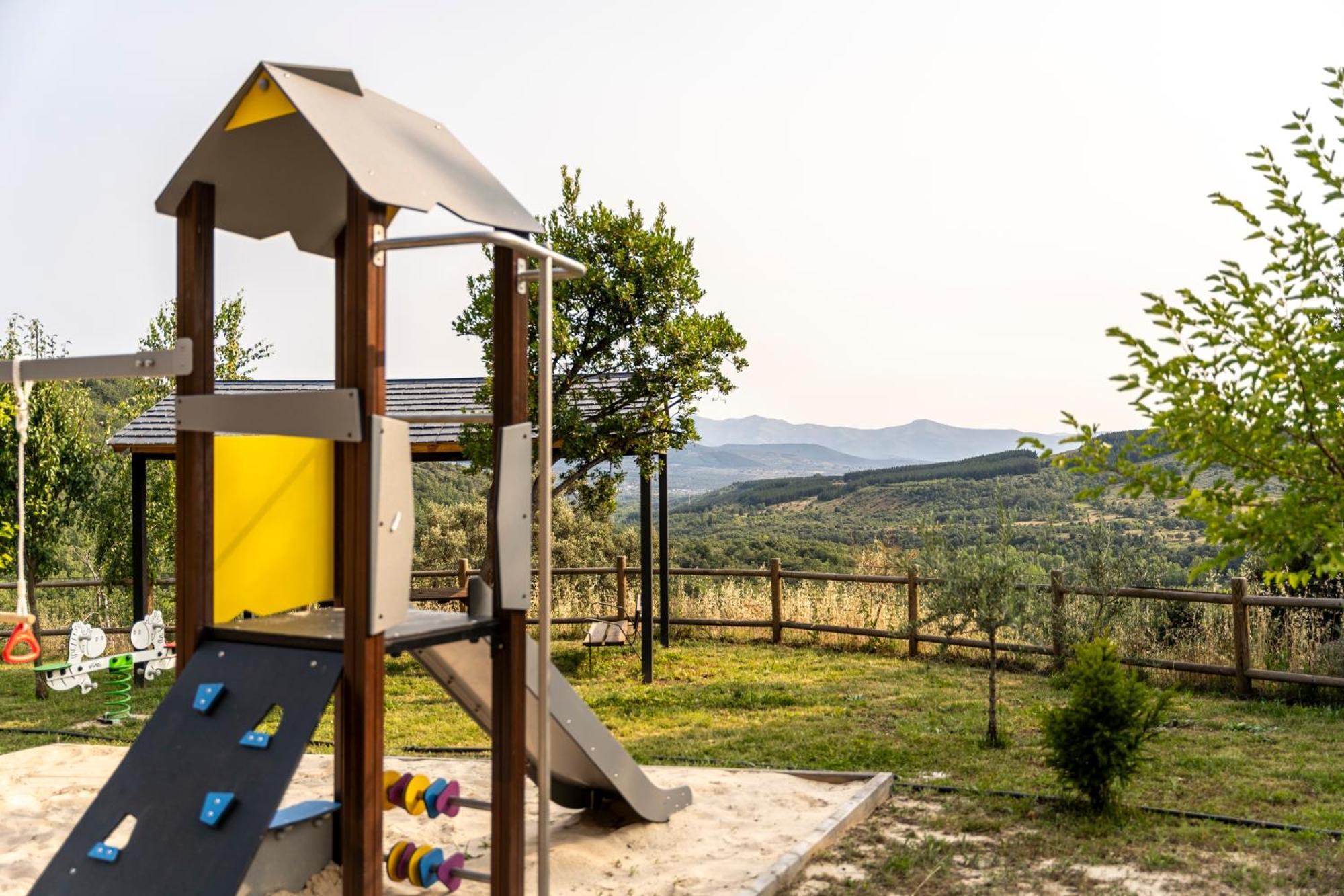 Casa De Turismo Rural Sardom3 Bembibre  Zewnętrze zdjęcie